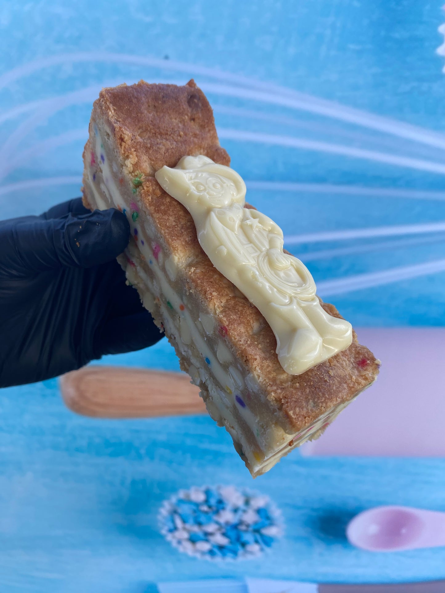 Milkybar Funfetti Cookie Bar